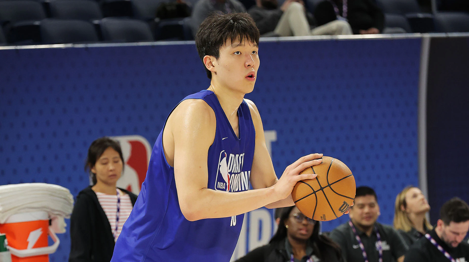 NBA Summer League Day 2: Yang Hansen sparks excitement, Reed Sheppard shines again