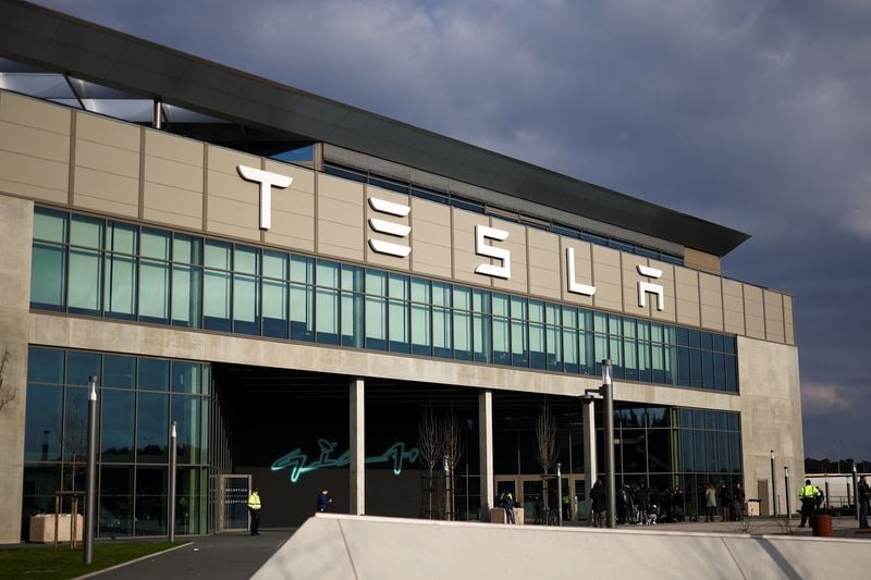 Tesla in talks with Nevada to bring Robotaxi service