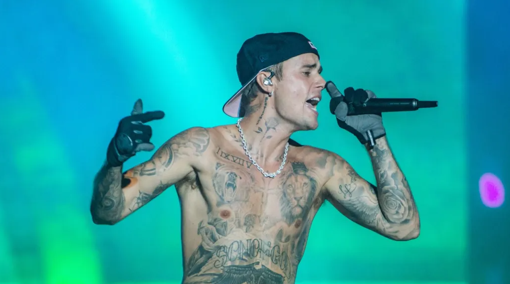 Fake Bieber banned for life after duping XS Nightclub in elaborate weekend prank