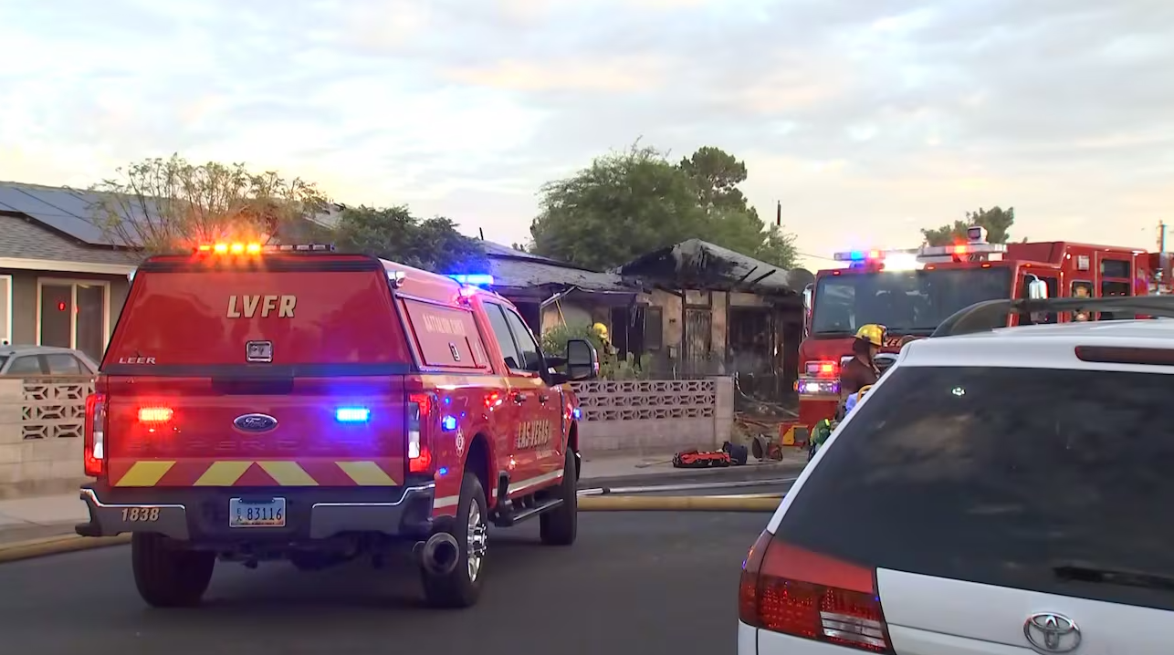 Fire breaks out at east Las Vegas Valley home, roof reportedly collapses